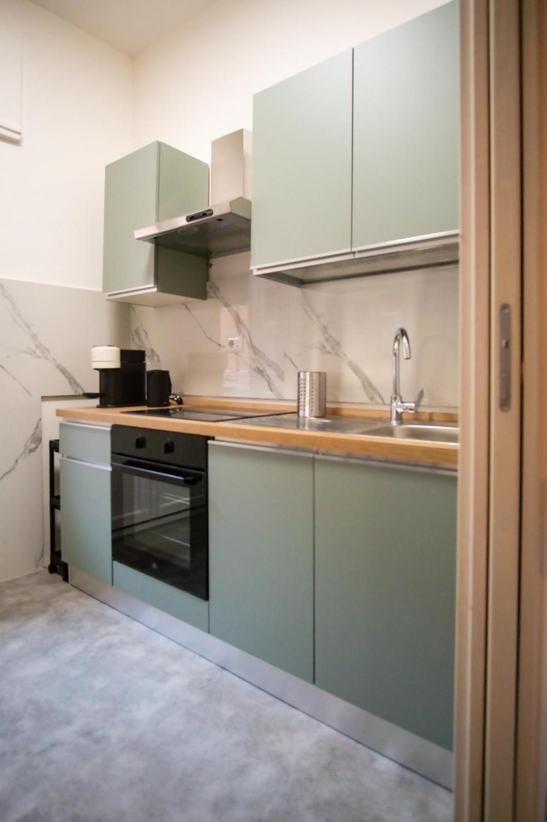 Vatican Comfortable 5 Bedroom Flat - 6 Min Metro A By Orpi Rent Rome